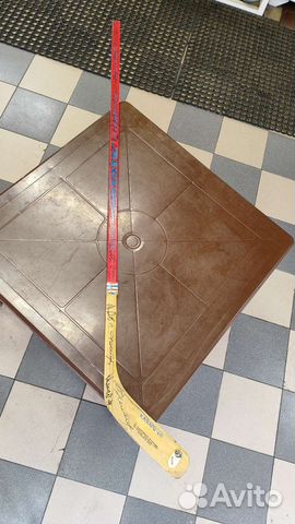 Клюшка хоккейная с автографами 88год цска