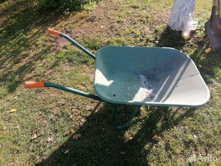 Тележка садовая