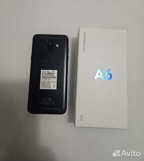 Samsung Galaxy A6, 4/32 ГБ