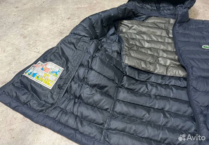 Легкие куртки Lacoste спортивные