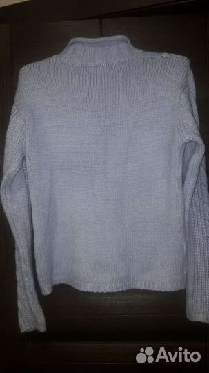 Свитер