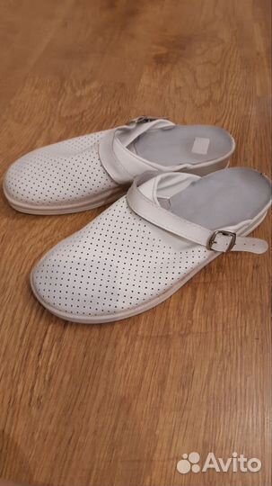 Тапки белые