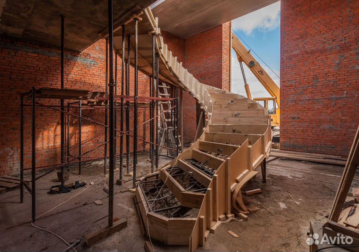 Бетонная лестница