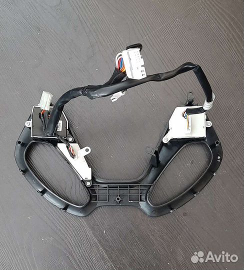 Kia Rio 3 кнопки управления магнитолой