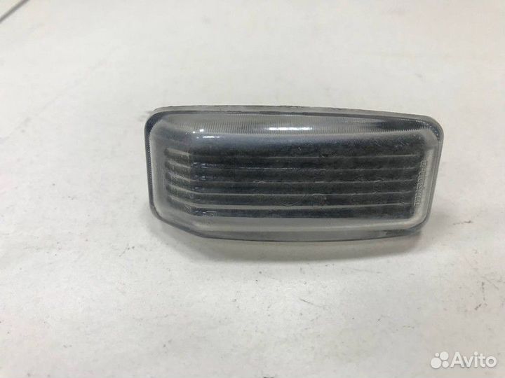 Указатель поворота белый LADA 2110