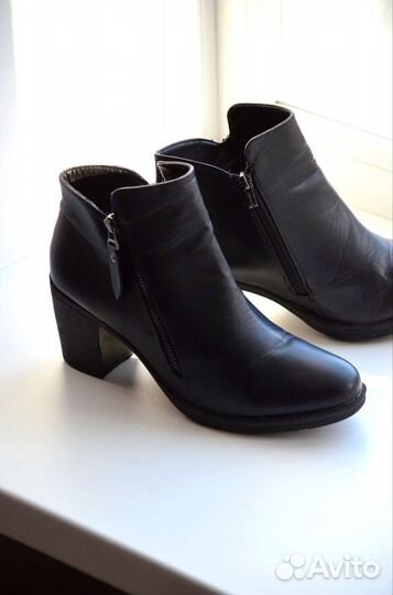 Ботинки женские (41 размер)