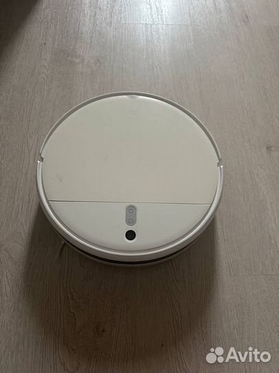 Робот пылесос