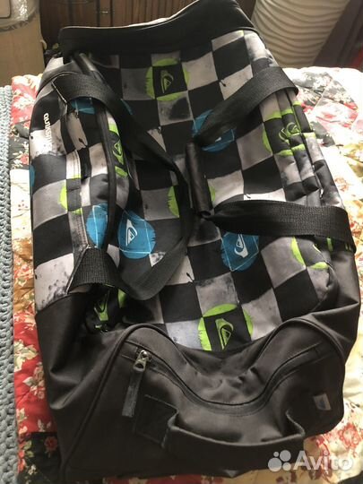 Сумка дорожная на колесах с выдвижной ручкой