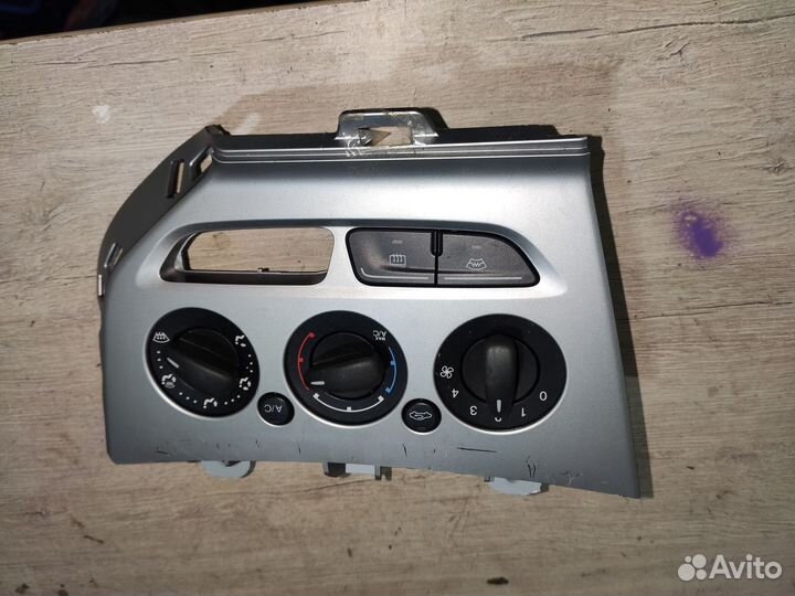Регулятор печки Ford Focus 3 Форд Фокус 3