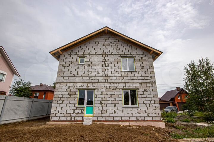 Дом 177,8 м² на участке 5,2 сот.