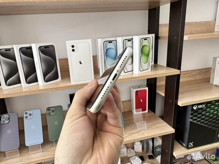 iPhone 11, 128 ГБ