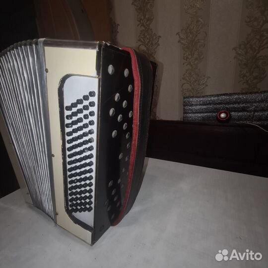 Баян