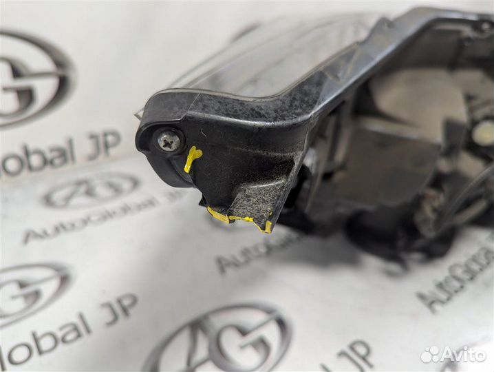 Фара левая Honda Stepwgn