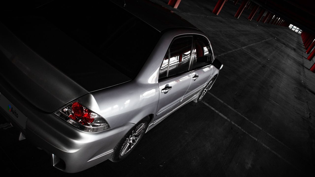 Mitsubishi Lancer: фото владельца