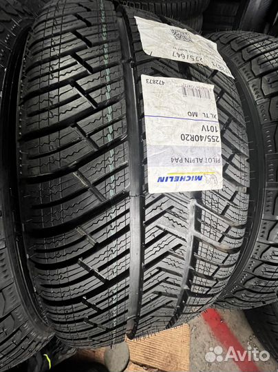 Michelin Pilot Alpin PA4 255/40 R20