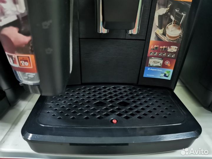 Кофемашина Philips EP2030/10 Series 2200 LatteGo