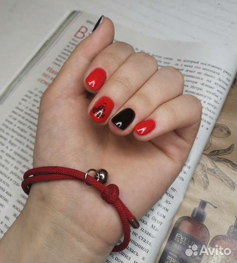 Маникюр и педикюр