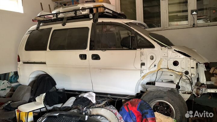 Mitsubishi L400 2.5 AT, 2000, 135 000 км