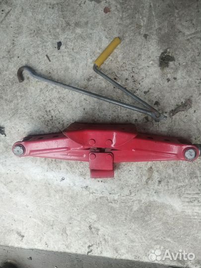 Домкрат 1500 Autoprofi