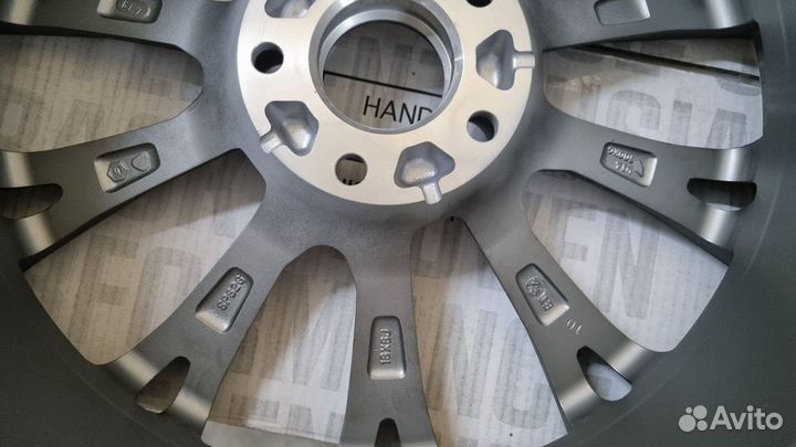 Литые диски R18 8