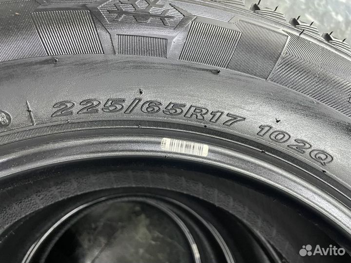 Nexen Winguard Ice SUV 225/65 R17 102Q