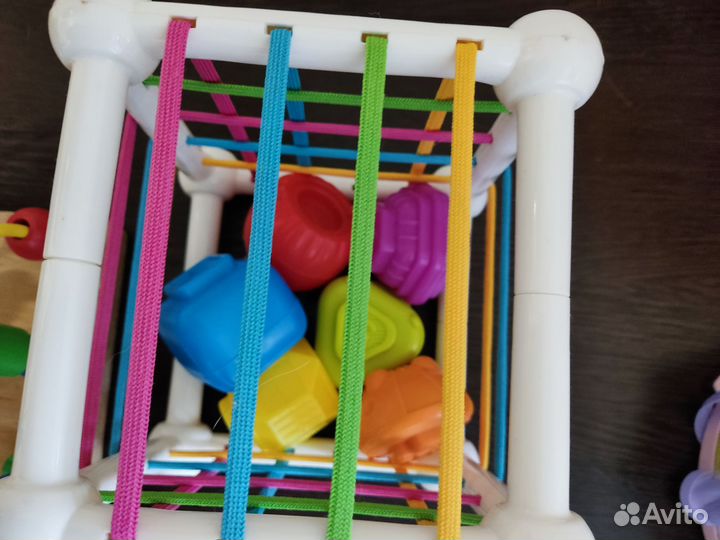 Детские развивающие игрушки