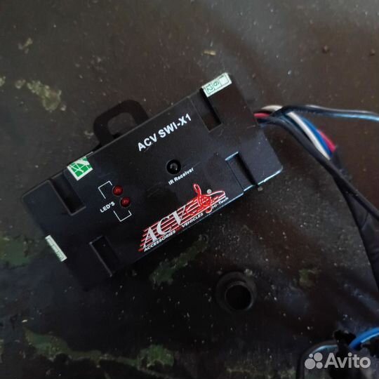 ACV SWI-X1- интерфейса для штатных кнопок на руле