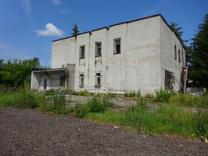 Свободного назначения, 586 м²