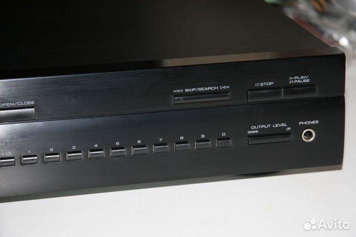 Yamaha cdx-490