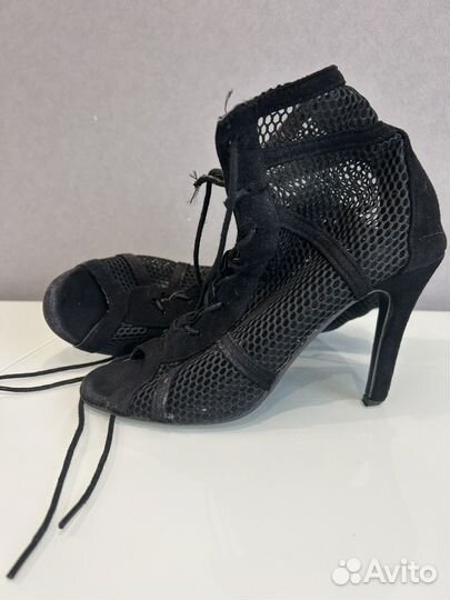 Туфли high heels 39