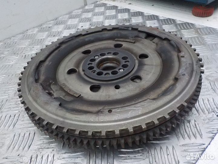 Б/У Б/У Маховик Nissan X-Trail (T30) 2001-2006