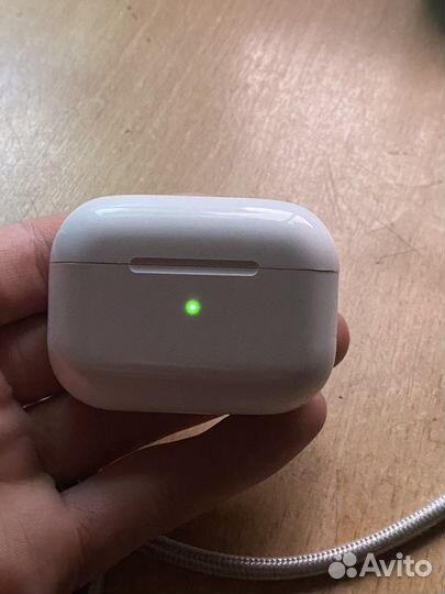 Apple airpods pro