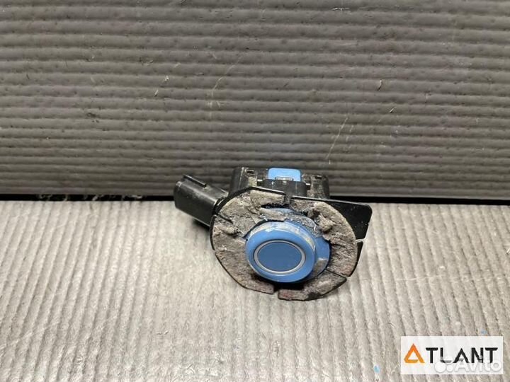 Датчик парктроника toyota sienta