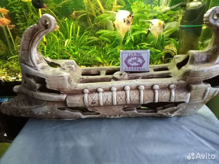 Грот для аквариума