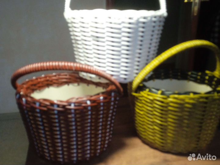 Кашпо для цветов из ротанга