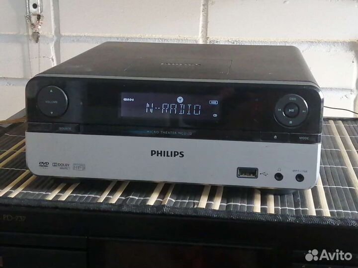 Музыкальный центр philips