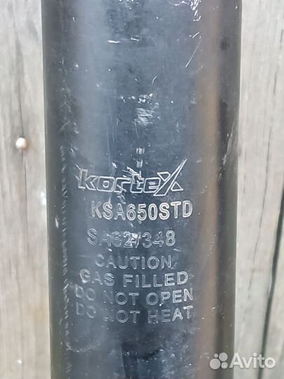 Mercedes sprinter. Стойки газомасляные