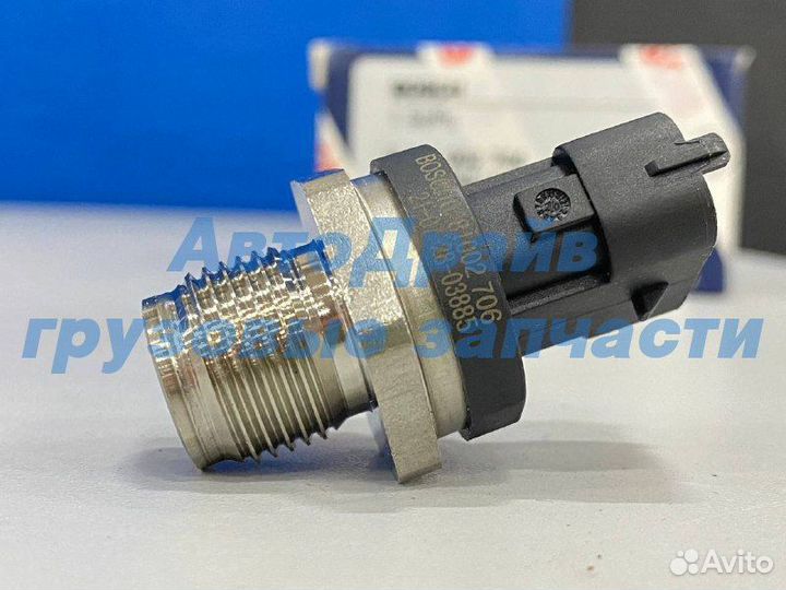 Датчик давления топлива Камаз двигатель Камминс IS