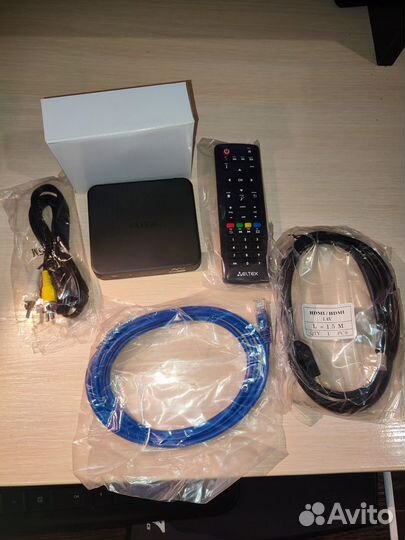 Продаю медиацентр (TV приставка) eltex NV-501