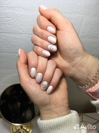 Маникюр с покрытием