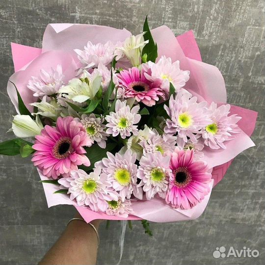 Букет цветов 055