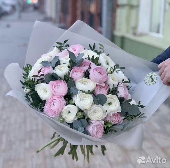 Цветы ранункулюс с доставкой