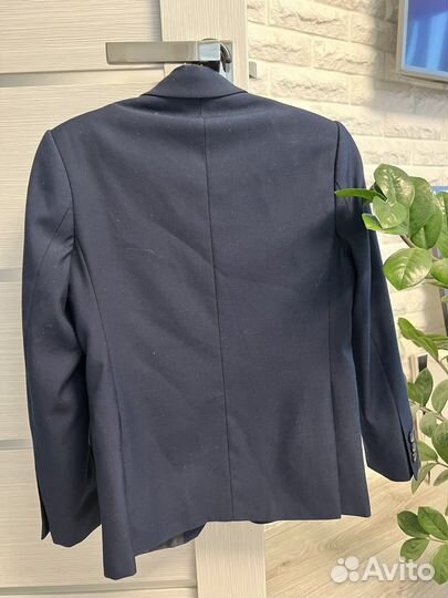 Школьный костюм на мальчика 128-134