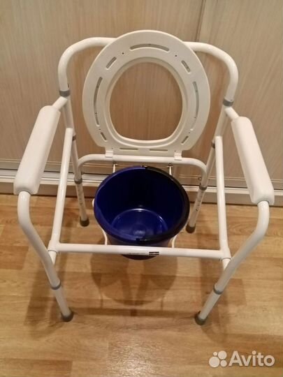 Санитарный стул-туалет