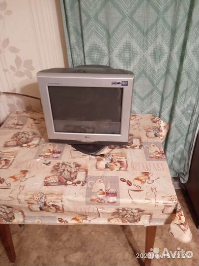 Монитор для компьютера бу