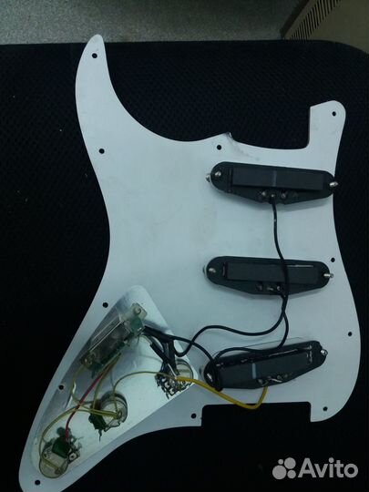 Пикгард Stratocaster в сборе