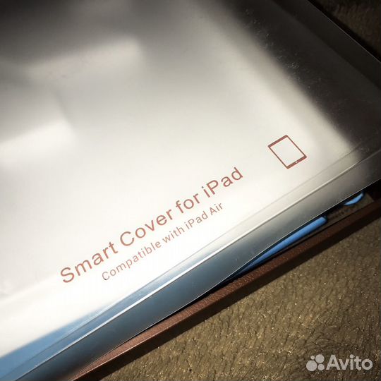 Чехол кожаный на iPad