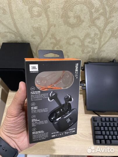Наушники JBL tune 215 TWS