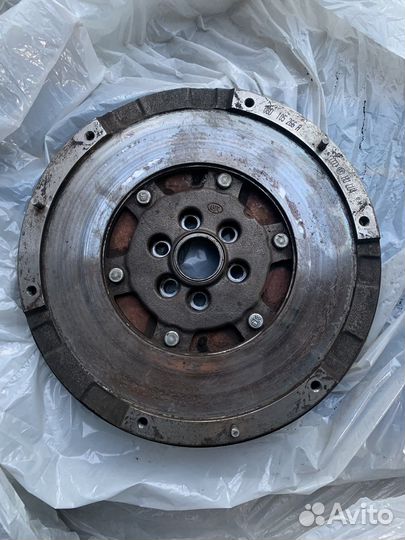 Маховик ауди BWE,BPG 06d105266а