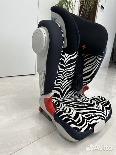 Автокресло Britax Romer Kidfix zebra